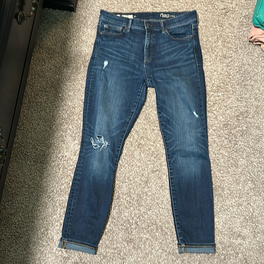 Size 29 Gap Skinny Jeans